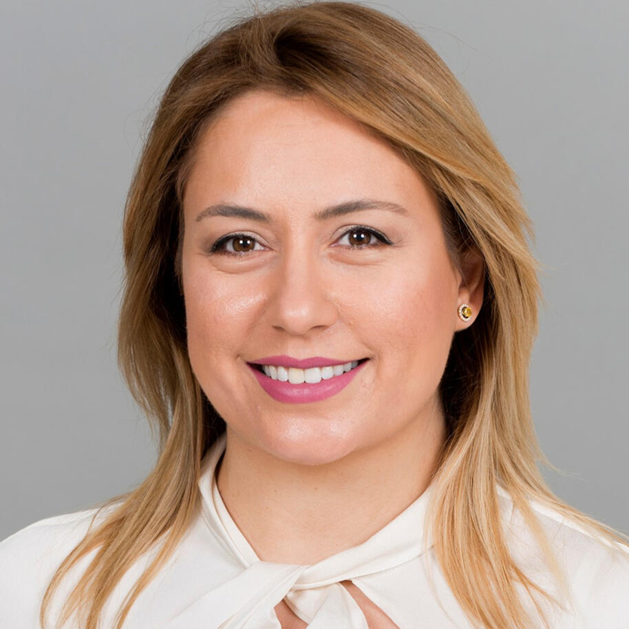 Hulya Akal